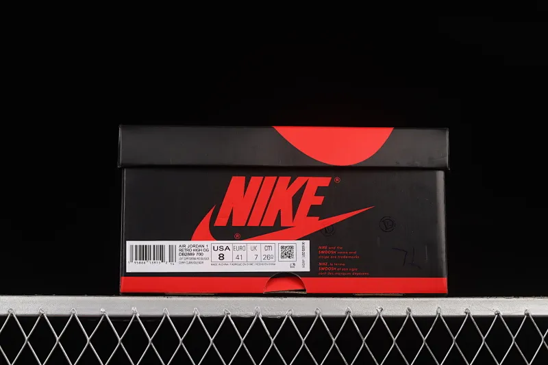 All categories Air Jordan Jordan series basketball shoes Air Jordan 1 High Air Jordan 1 High Retro AJ1 Joe 1 black and white 3M reflective high-top basketball shoes DB2889-700